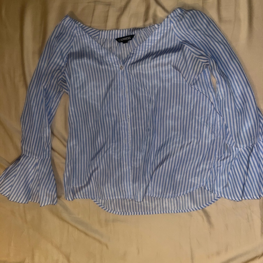 Express dress shirt.